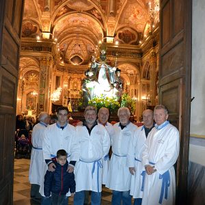 Portatori prima della Processione (2014)